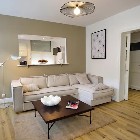 Apartment Centre Ville, Gare 600m, Prox Lille, Lit King Size