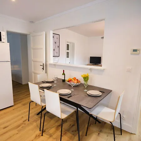 Apartmán Centre Ville, Gare 600m, Prox Lille, Lit King Size
