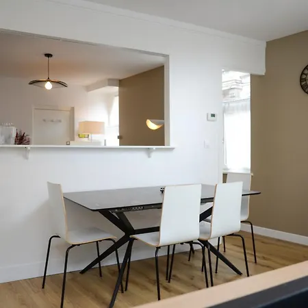 Centre Ville, Gare 600m, Prox Lille, Lit King Size Appartement